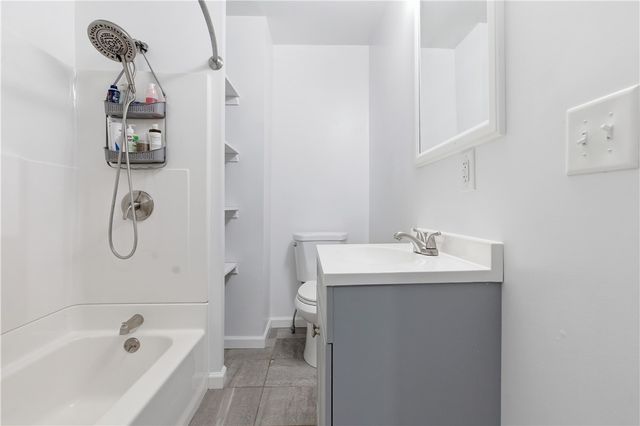 33 Cycle Ave, North Union Twp, PA 15401