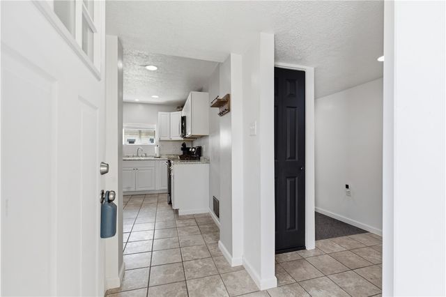 33 Cycle Ave, North Union Twp, PA 15401
