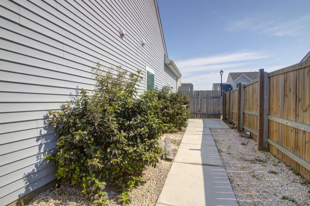 303 Todder Trail, Goose Creek, SC 29445