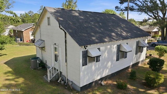 117 Faulk Street, Williamston, NC 27892