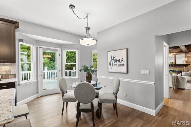 327 Woodmere Drive, St Charles, MO 63303