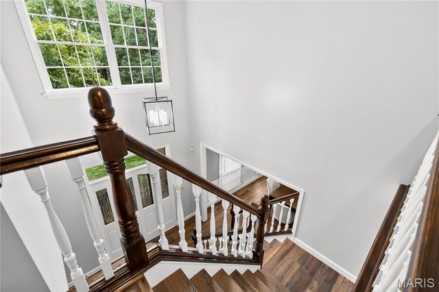 327 Woodmere Drive, St Charles, MO 63303