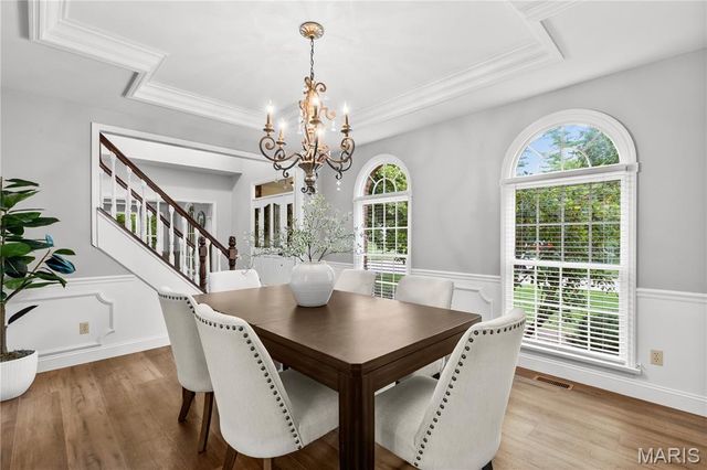 327 Woodmere Drive, St Charles, MO 63303