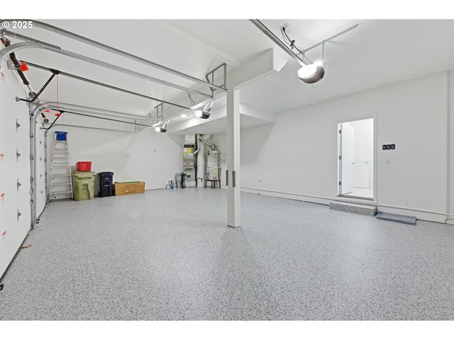 17808 Nw PIONEER Rd, Beaverton, OR 97006