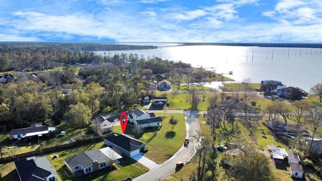 214 Spruce Lake Road, Houston, TX 77336