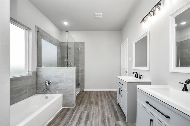 214 Spruce Lake Road, Houston, TX 77336