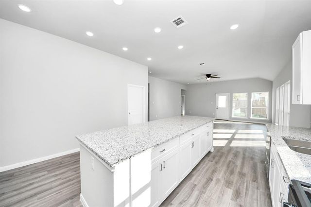 214 Spruce Lake Road, Houston, TX 77336
