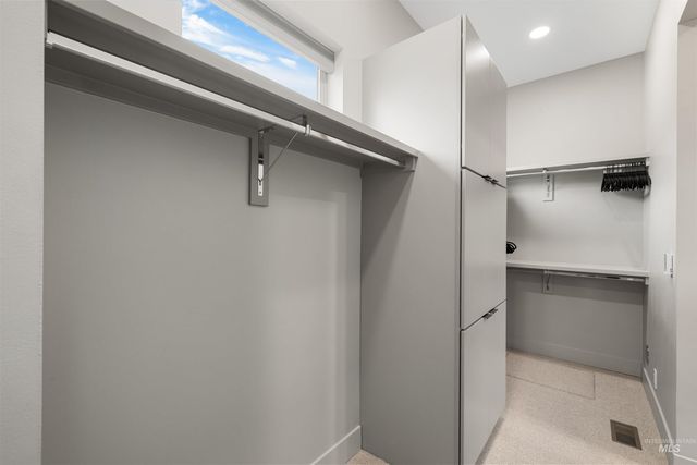 5793 S Brian Way, Boise, ID 83716