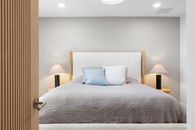 5793 S Brian Way, Boise, ID 83716