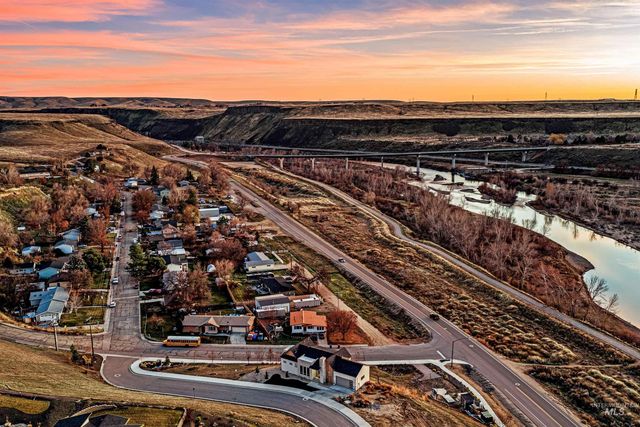 5793 S Brian Way, Boise, ID 83716