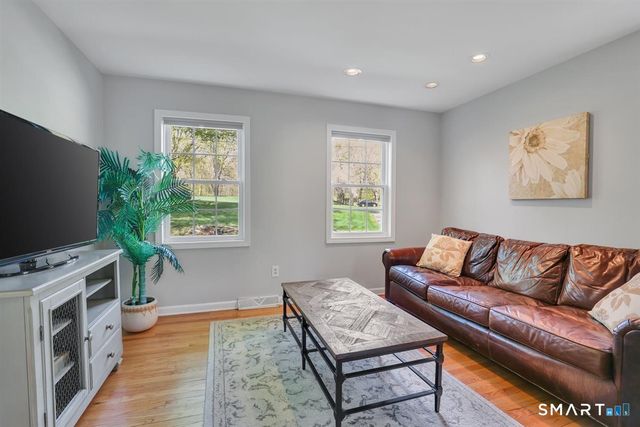 9 Academy Road, Trumbull, CT 06611