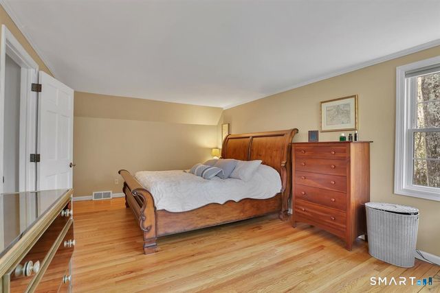 9 Academy Road, Trumbull, CT 06611
