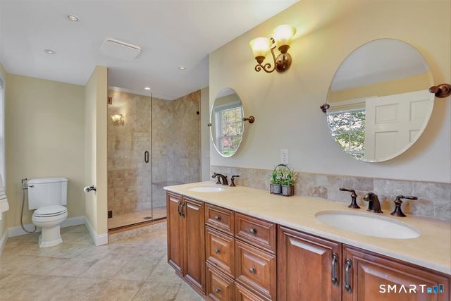 9 Academy Road, Trumbull, CT 06611