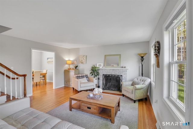9 Academy Road, Trumbull, CT 06611