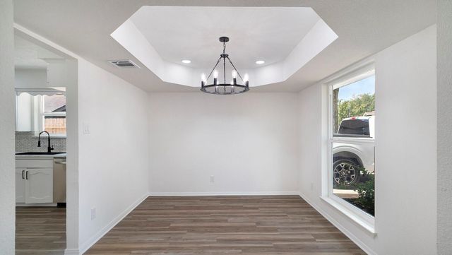 12915 Bexhill Drive, Houston, TX 77065