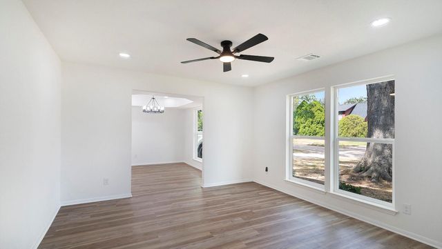 12915 Bexhill Drive, Houston, TX 77065