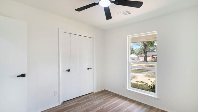 12915 Bexhill Drive, Houston, TX 77065