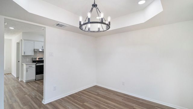 12915 Bexhill Drive, Houston, TX 77065