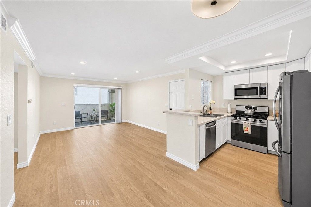 16377 Lakeshore Drive 6K, Lake Elsinore, CA 92530 — photo 4