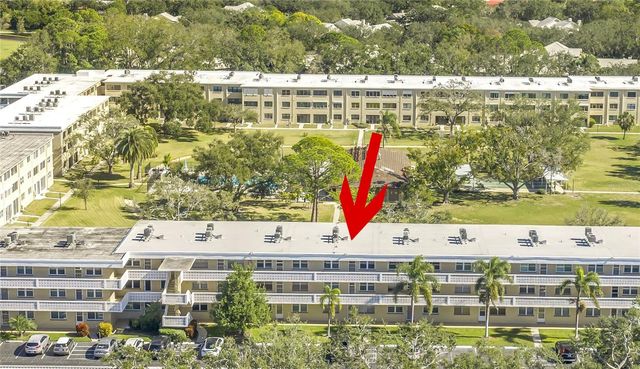 5095 BAY STREET NE 317, St Petersburg, FL 33703