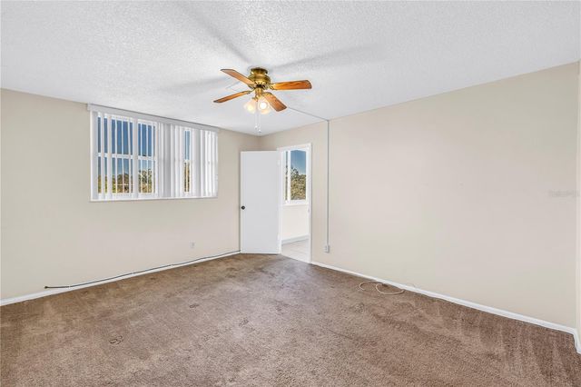 5095 BAY STREET NE 317, St Petersburg, FL 33703