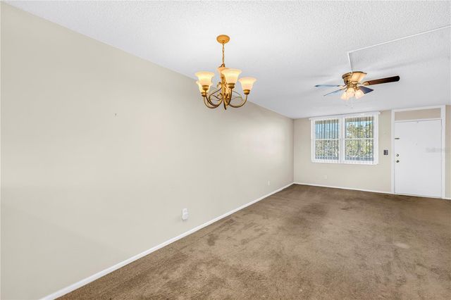 5095 BAY STREET NE 317, St Petersburg, FL 33703