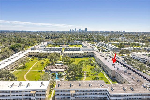 5095 BAY STREET NE 317, St Petersburg, FL 33703