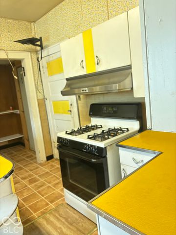 1124 N Sheffield Avenue, Indianapolis, IN 46222