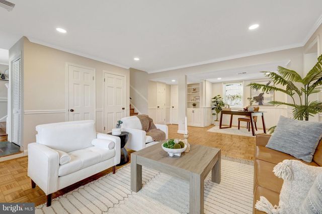 3312 MIDLAND RD, Fairfax, VA 22031