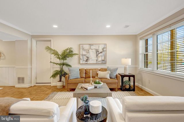 3312 MIDLAND RD, Fairfax, VA 22031