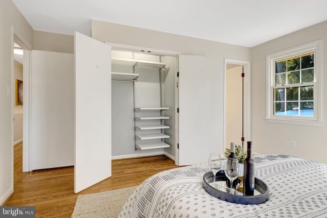 3312 MIDLAND RD, Fairfax, VA 22031