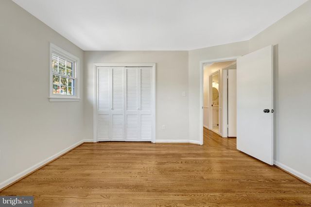 3312 MIDLAND RD, Fairfax, VA 22031