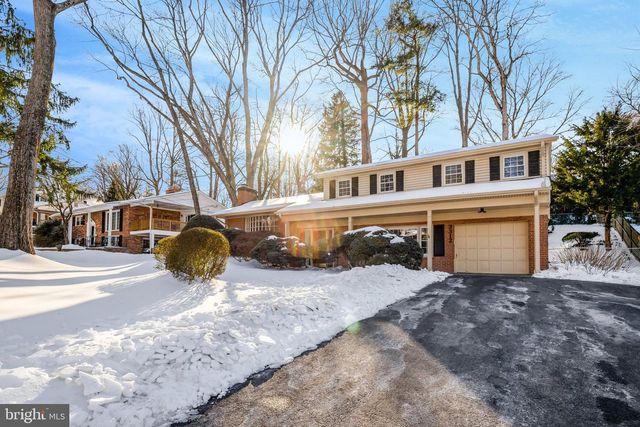 3312 MIDLAND RD, Fairfax, VA 22031