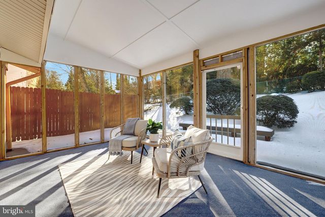 3312 MIDLAND RD, Fairfax, VA 22031