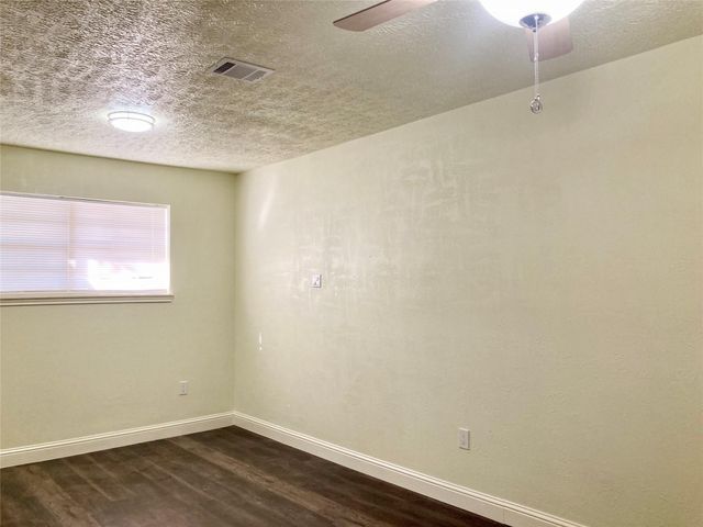 10124 Homestead, Houston, TX 77016