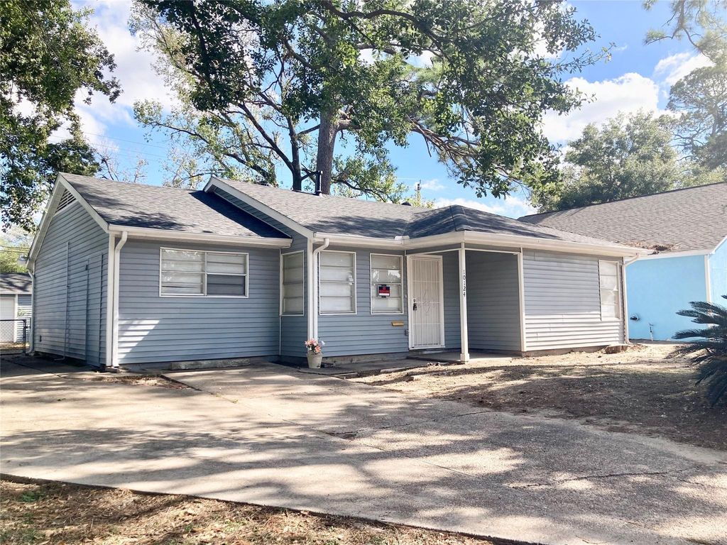 10124 Homestead, Houston, TX 77016