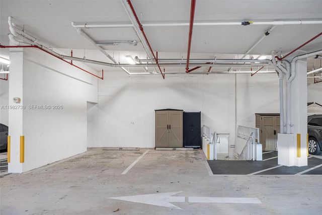 3030 NE 188th St 404, Aventura, FL 33180