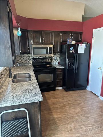 20927 Kelly Place, Denver, CO 80249