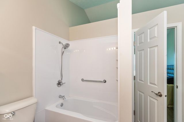 9456 Charter Drive, Indianapolis, IN 46250