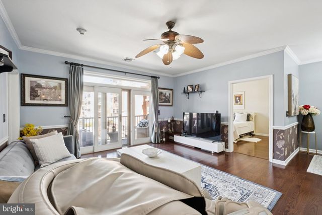 309 CARSON TER, Huntingdon Valley, PA 19006