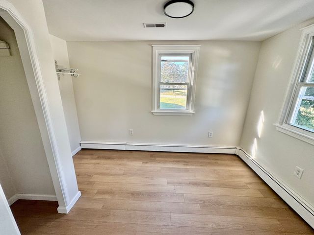 18 Hurley Ave, Dracut, MA 01826