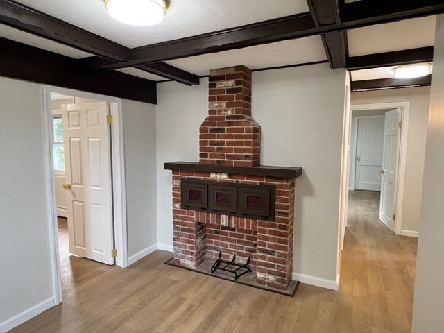 18 Hurley Ave, Dracut, MA 01826
