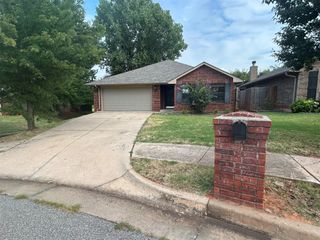 1908 Emerald Brook Court, Edmond, OK 73003