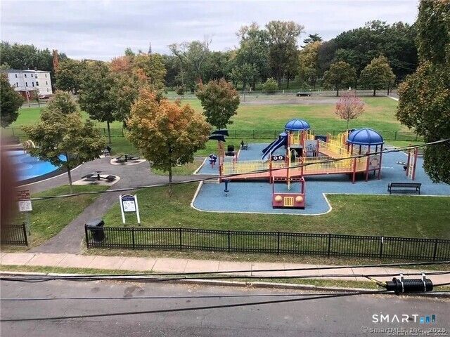 63 Seyms Street 3rd Floor, Hartford, CT 06120