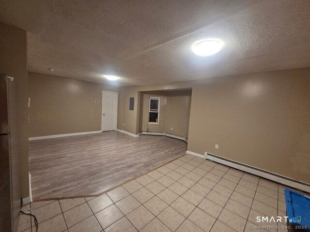 63 Seyms Street 3rd Floor, Hartford, CT 06120