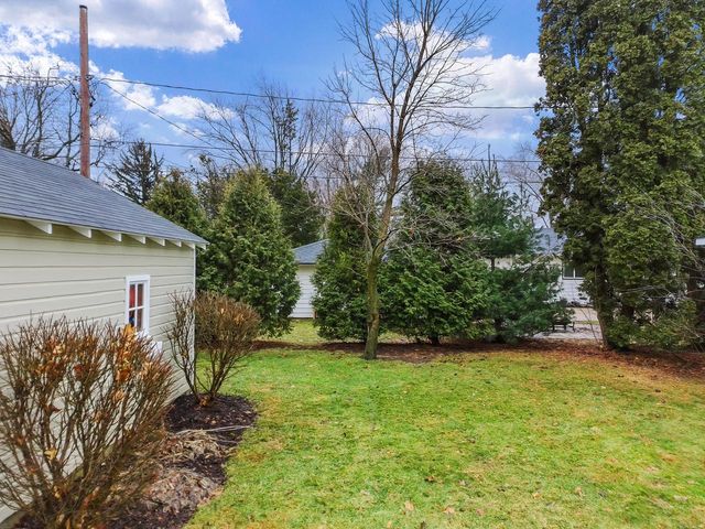 405 1st STREET, Walworth, WI 53184