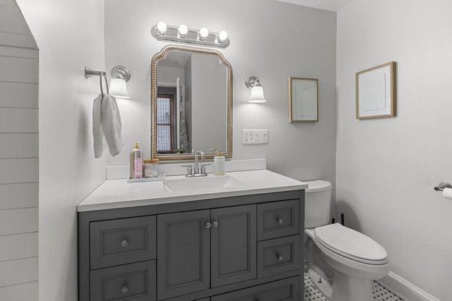 405 1st STREET, Walworth, WI 53184