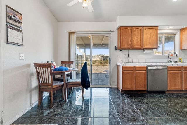 941 Sandy Beach Drive, Bullhead City, AZ 86442