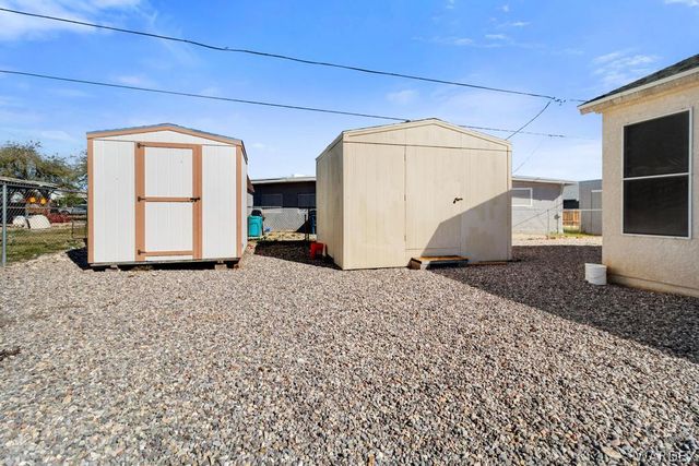 941 Sandy Beach Drive, Bullhead City, AZ 86442