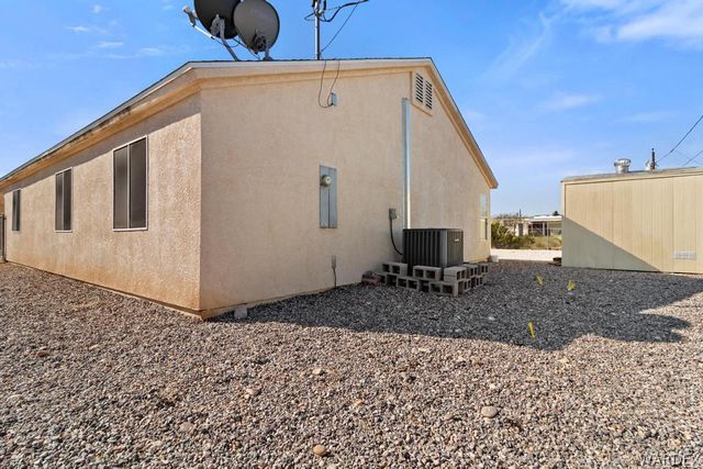 941 Sandy Beach Drive, Bullhead City, AZ 86442
